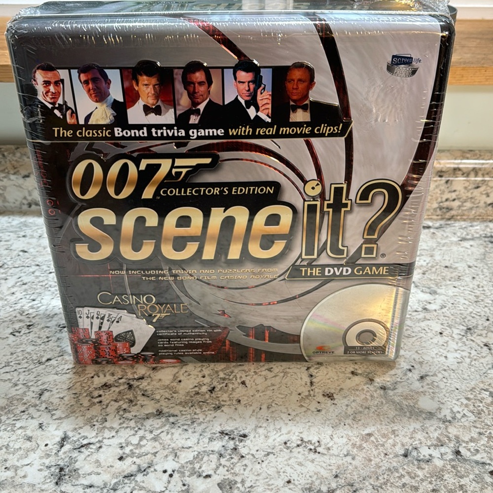007 Collectors Edition Scene It. New.